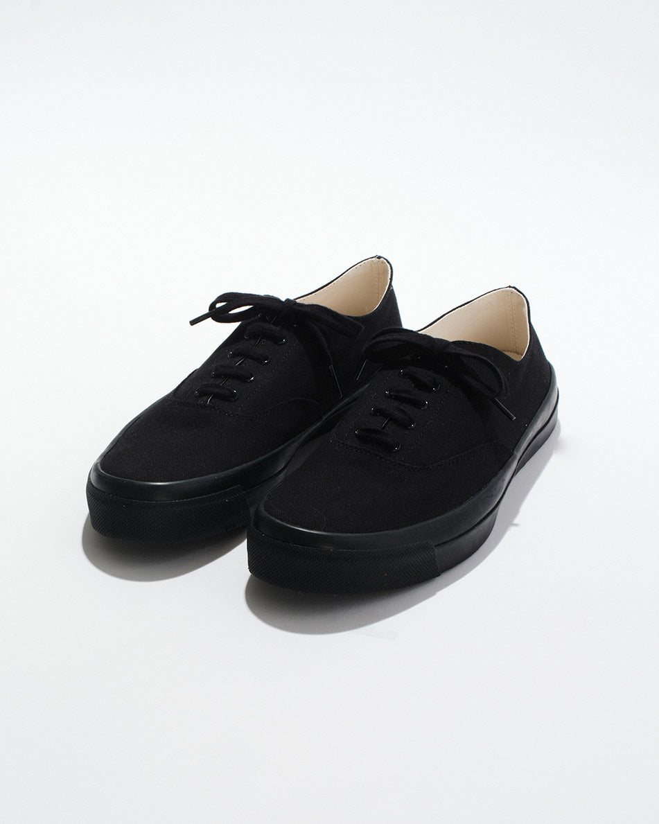 WAKOUWA LOW-TOP BLACK SOLE / BLACK