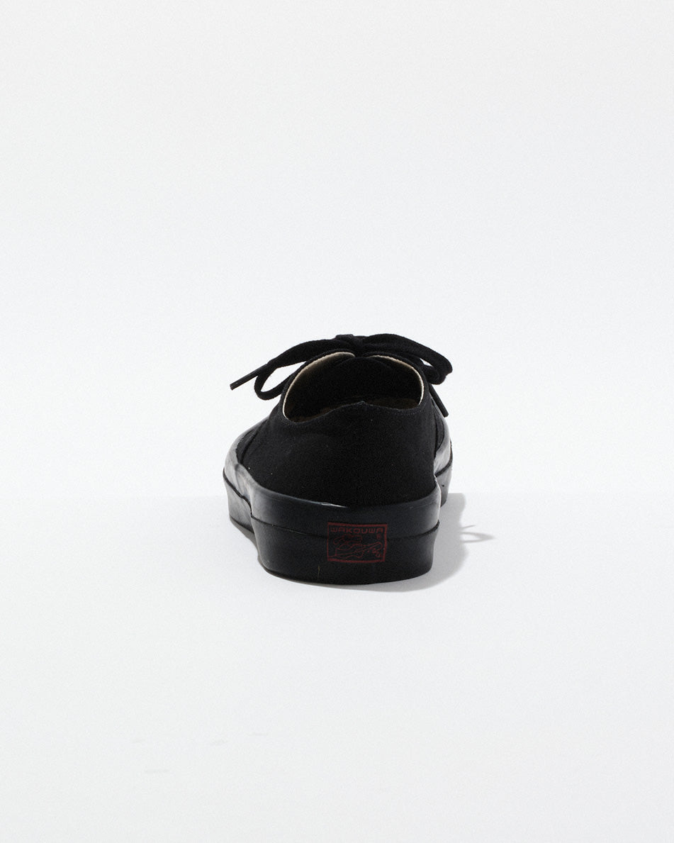 WAKOUWA LOW-TOP BLACK SOLE / BLACK