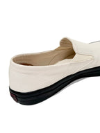 WAKOUWA SLIP ON BLACK SOLE / NATURAL