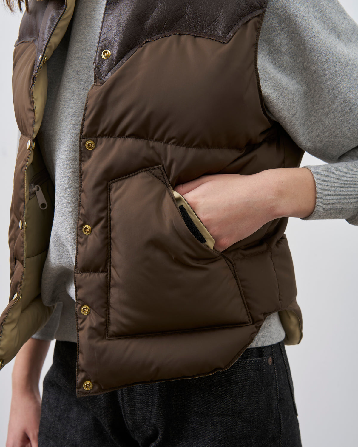 KOURTNEY VEST
