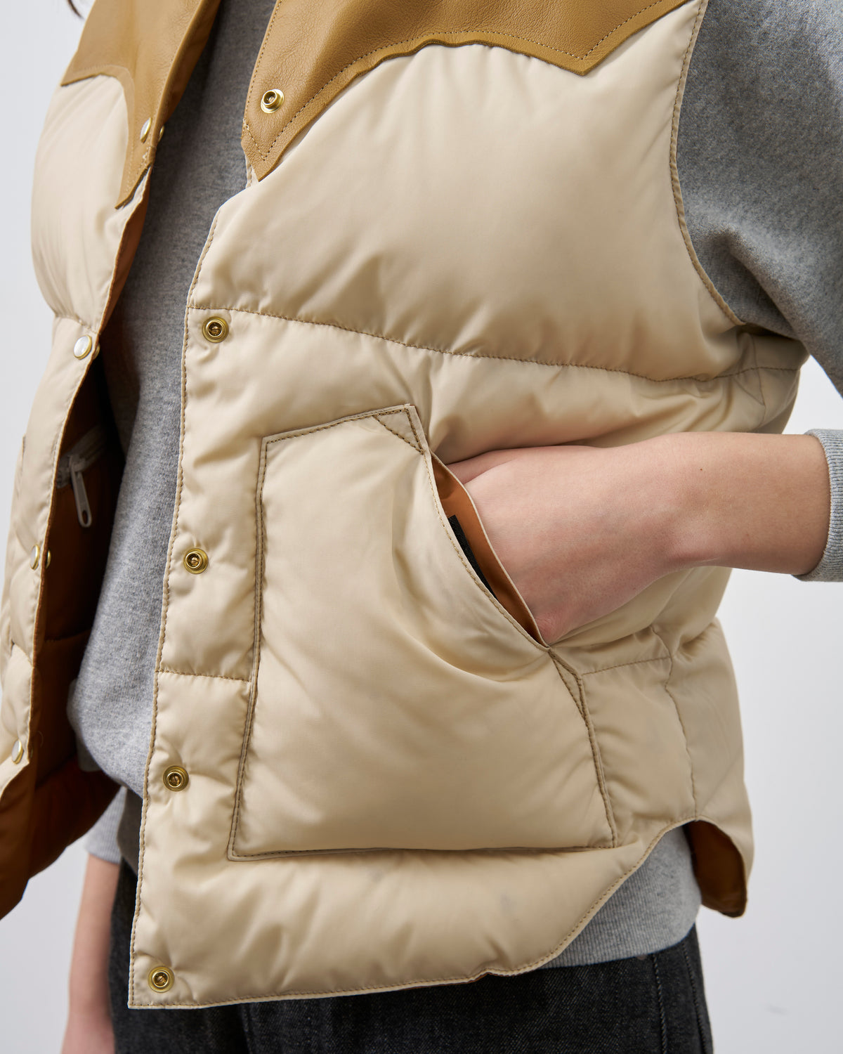 KOURTNEY VEST