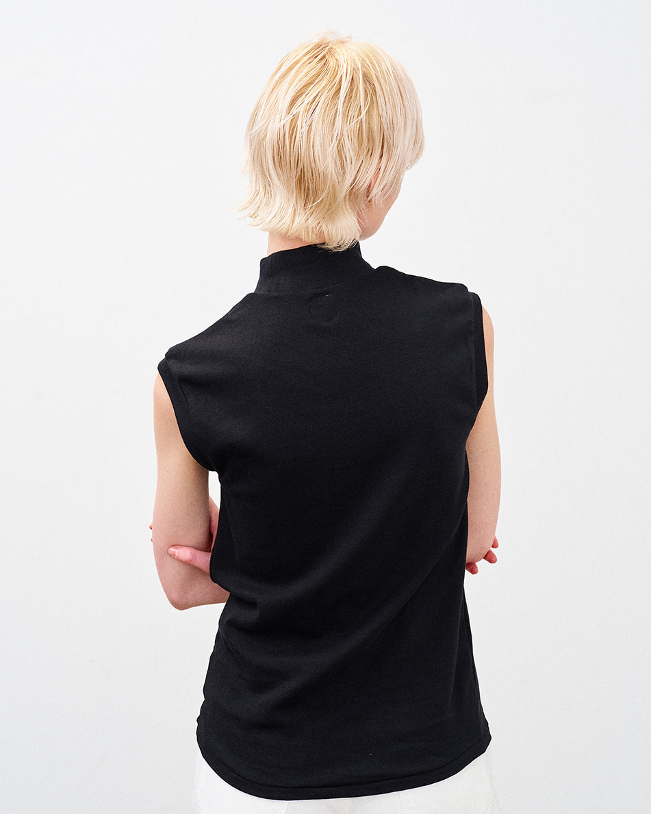 MOCK NECK TEE SLEEVELESS