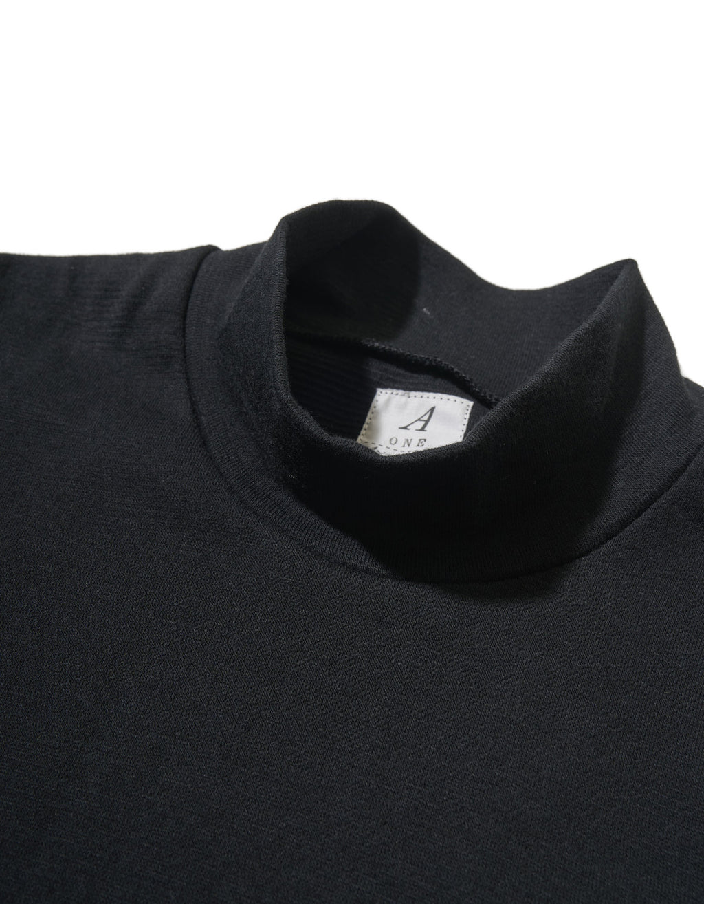 MOCK NECK TEE SLEEVELESS