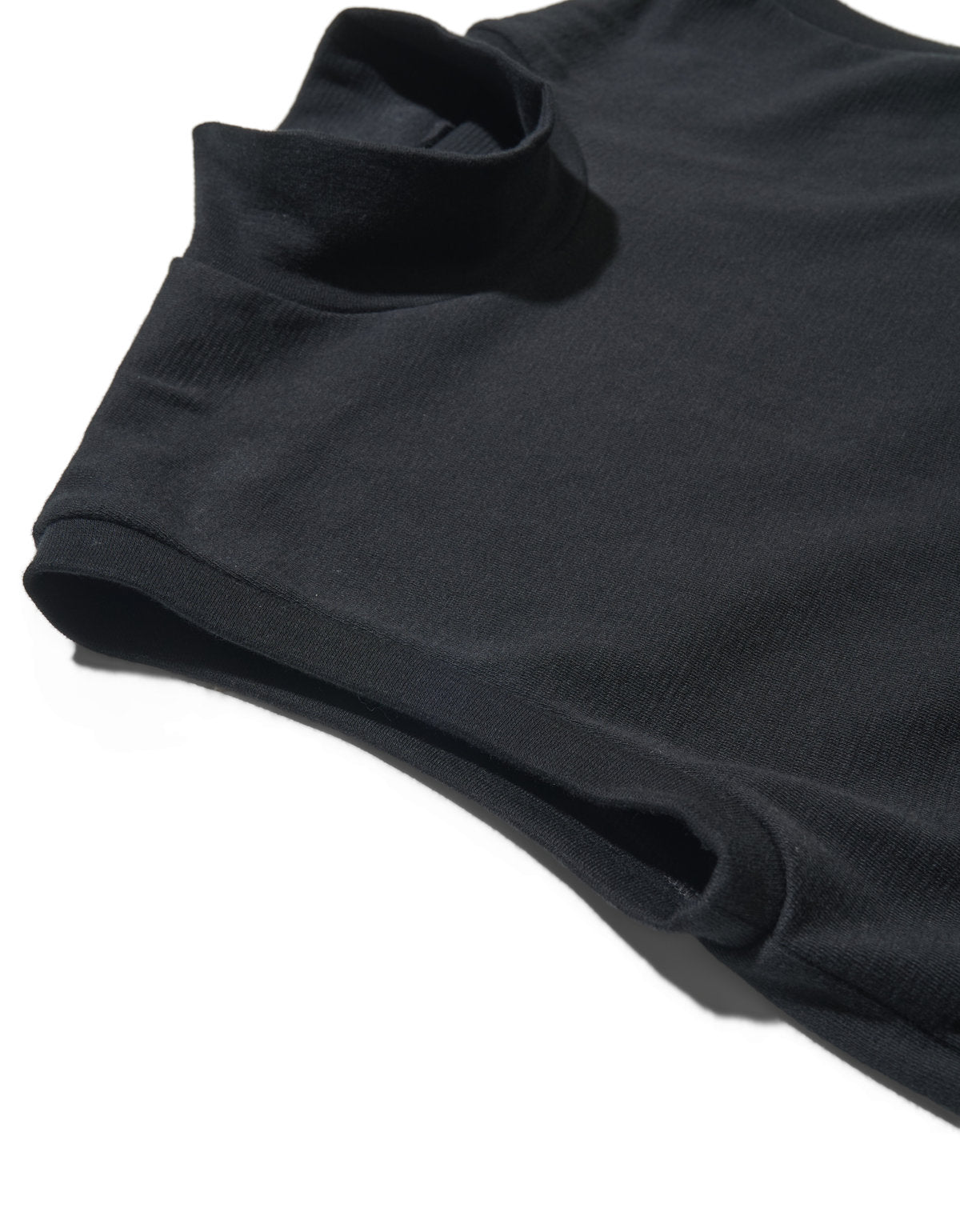 MOCK NECK TEE SLEEVELESS
