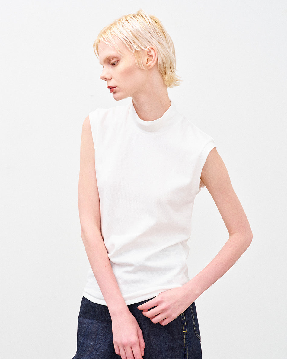 MOCK NECK TEE SLEEVELESS