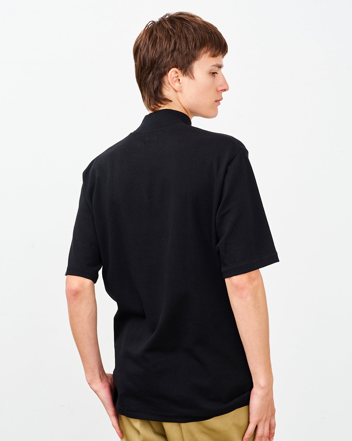 モックネックTシャツ（半袖）