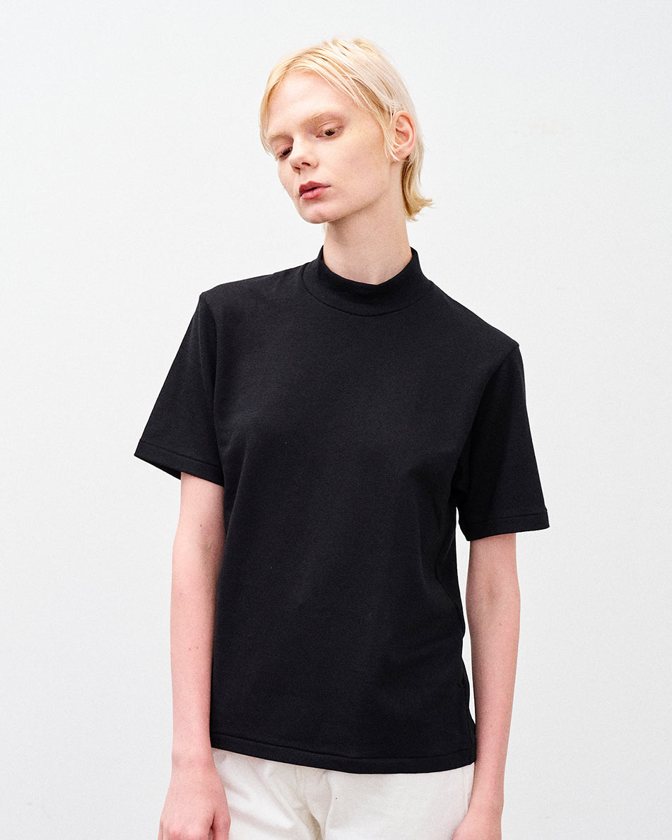 モックネックTシャツ（半袖）